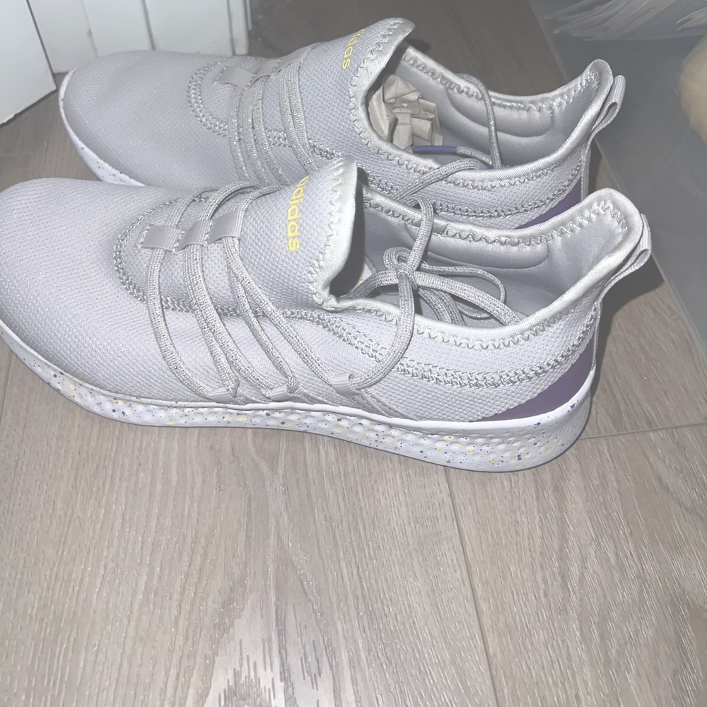 Adidas Women's Puremotion Adapt 2.0 Shoes 
7.5 
NWT